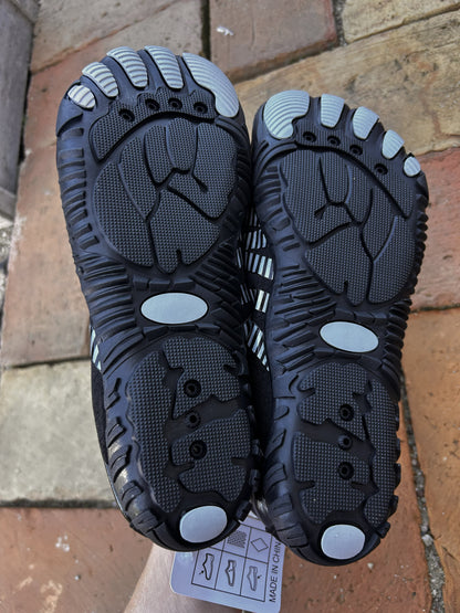 Buty do wody barefoot czarne z odblaskami 38