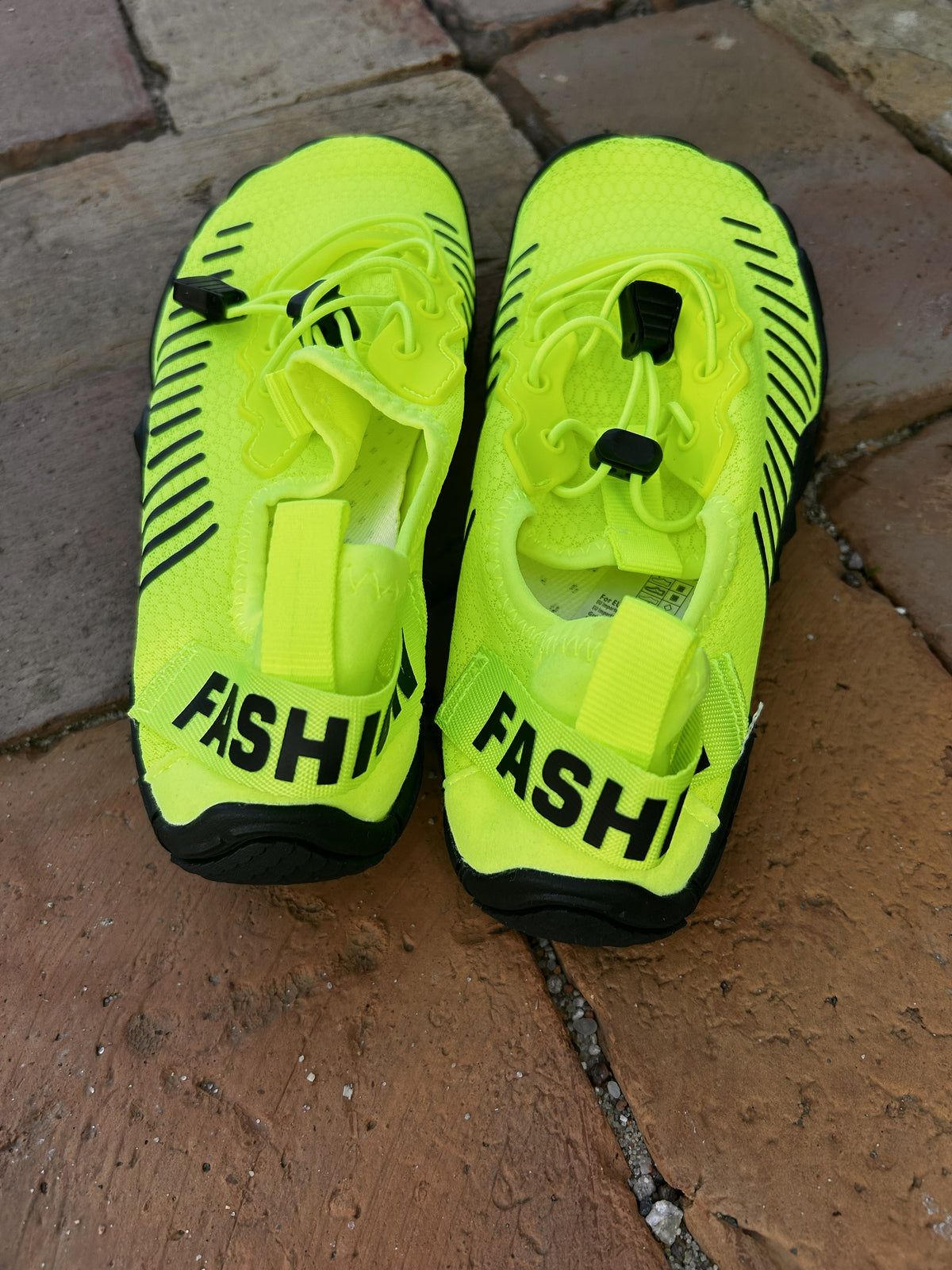 Buty do wody barefoot 37 neon